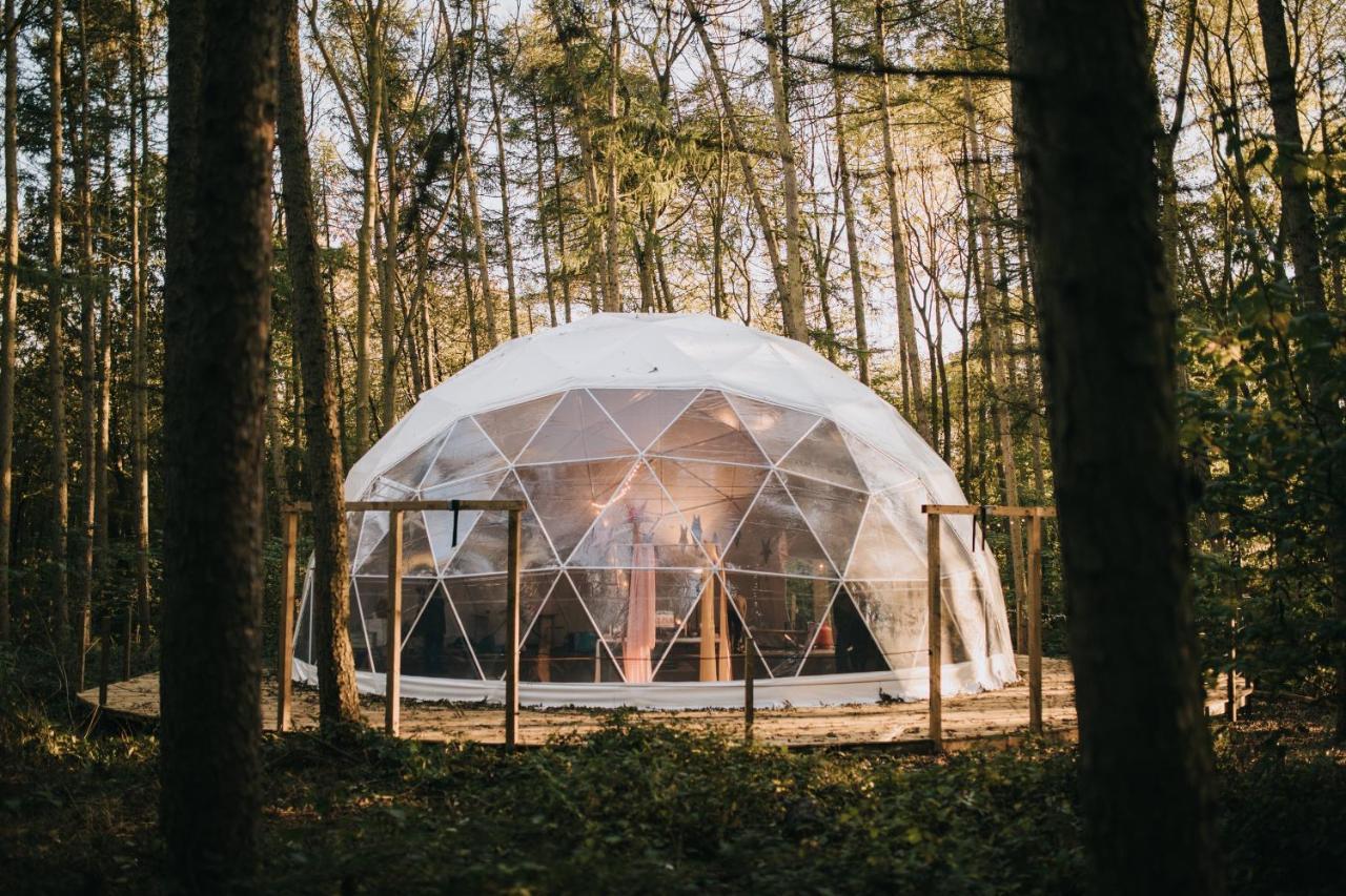 Camp Kátur Glamping Hotel Carthorpe Exterior foto