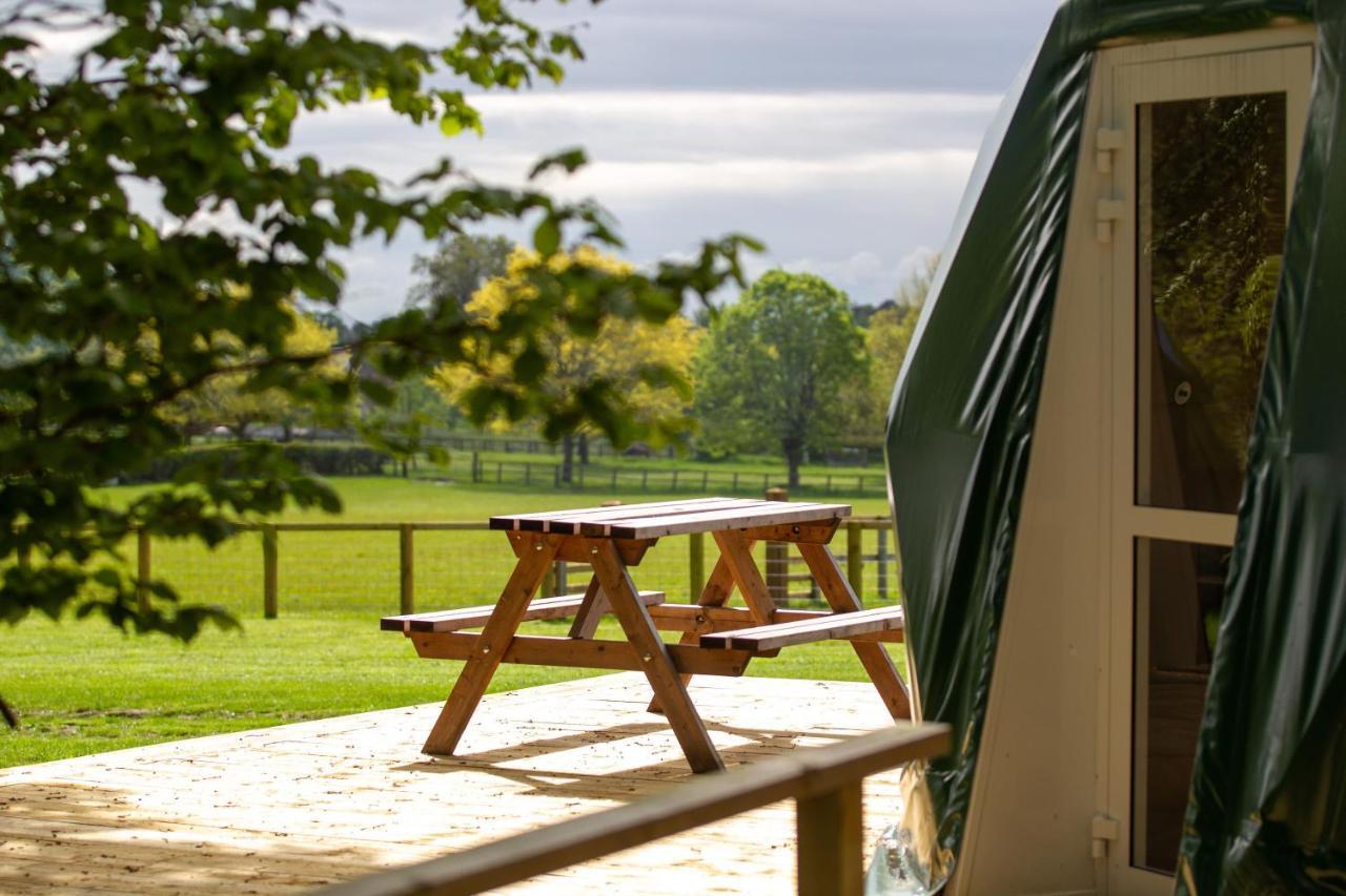 Camp Kátur Glamping Hotel Carthorpe Exterior foto