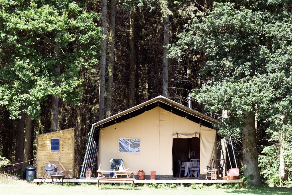 Camp Kátur Glamping Hotel Carthorpe Exterior foto